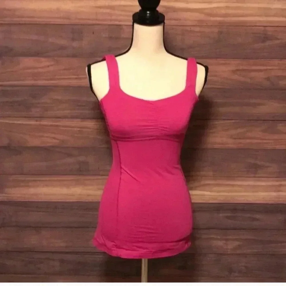 Lululemon aria tank 11